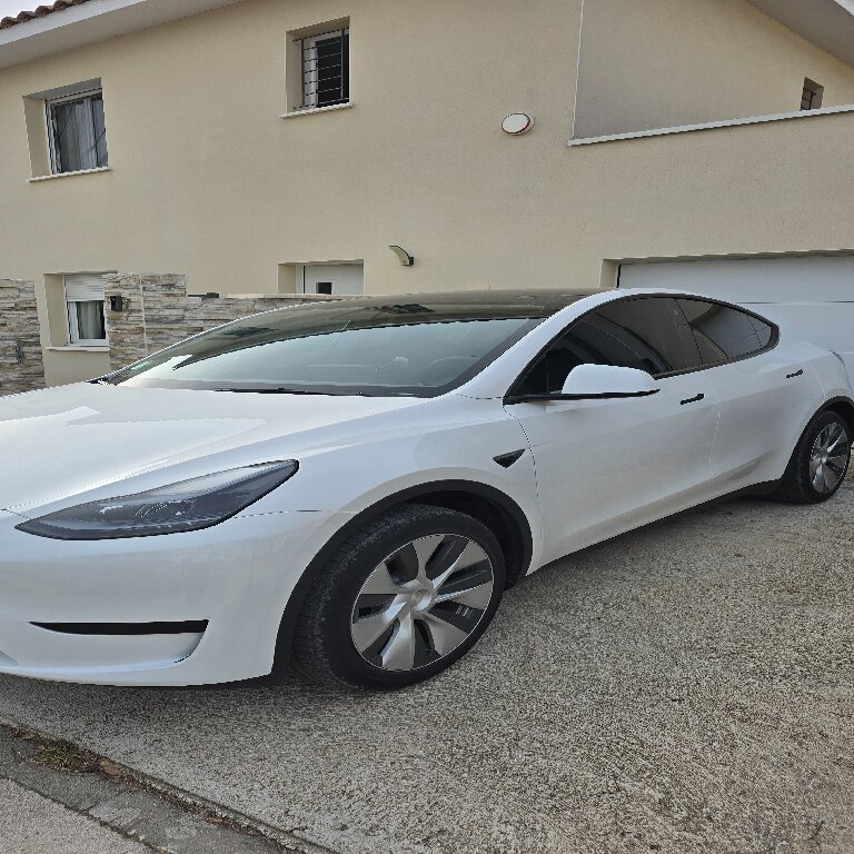 VTC: Tesla