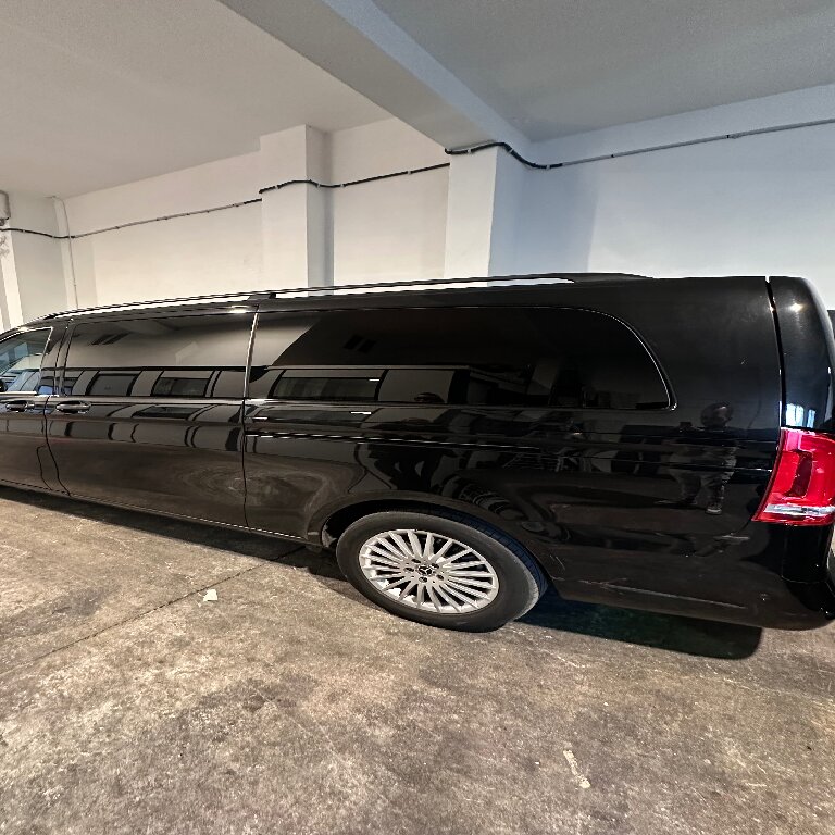 Reisebus Anbieter: Mercedes