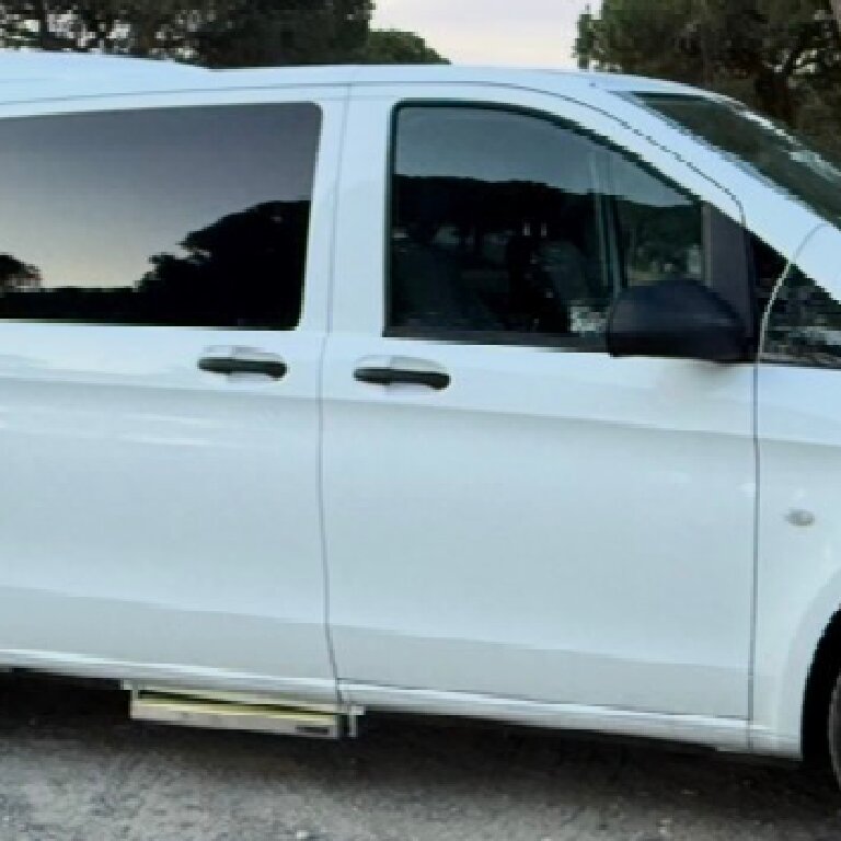 Taxi: Mercedes