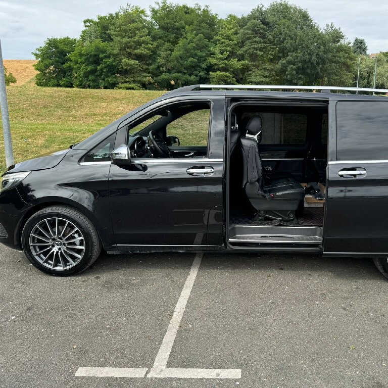 Mietwagen mit Fahrer: Mercedes