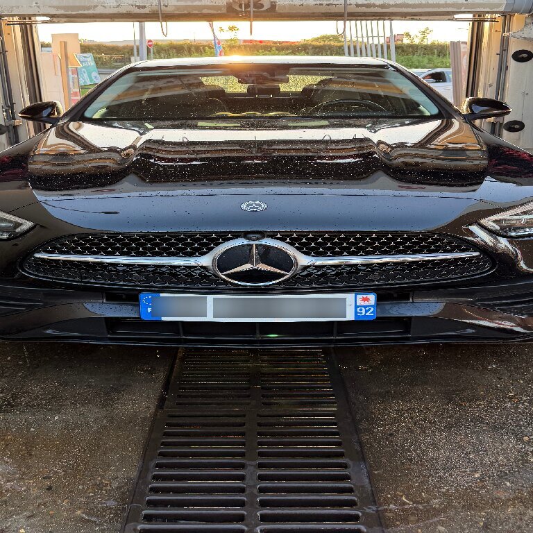 VTC: Mercedes
