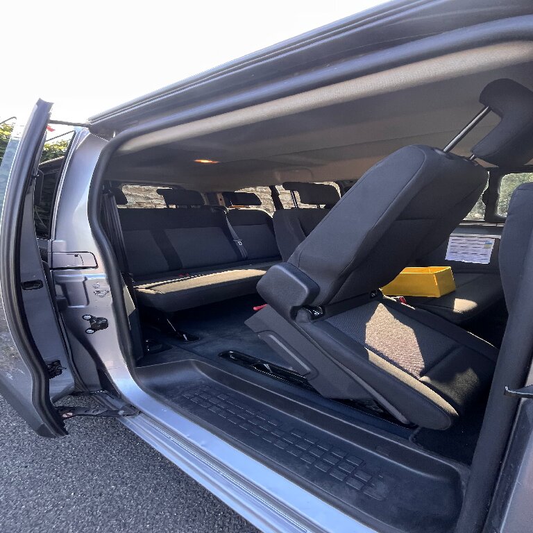 Taxi: Toyota