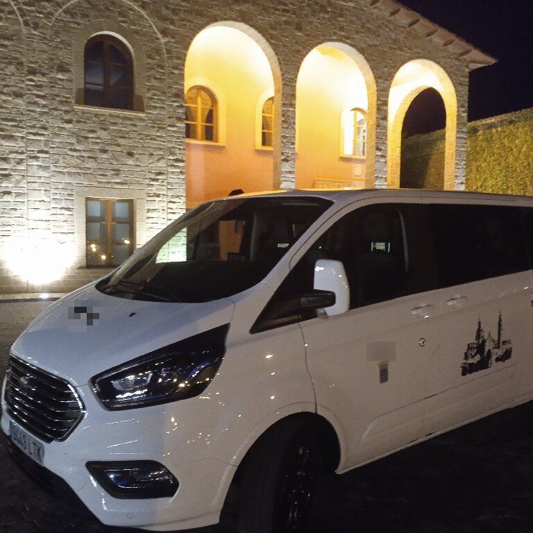 Taxi: Ford
