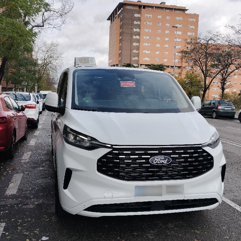 Taxi: Ford USA