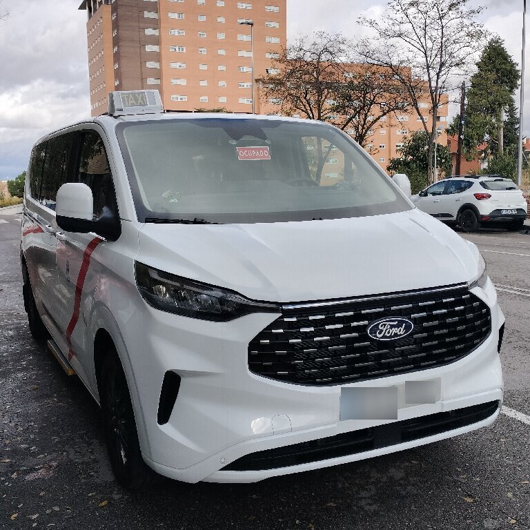 Taxi: Ford USA