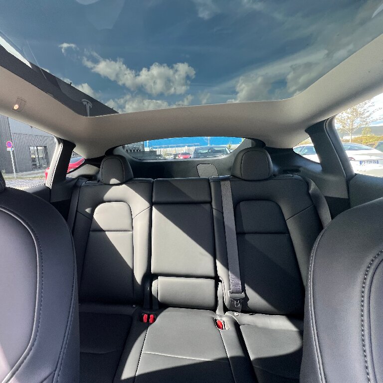 VTC: Tesla