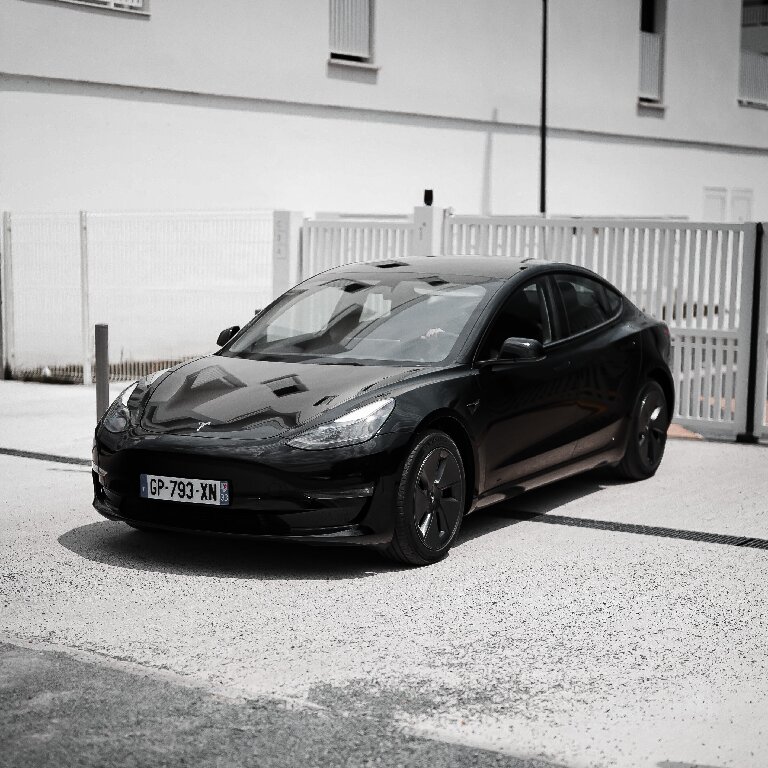 VTC: Tesla