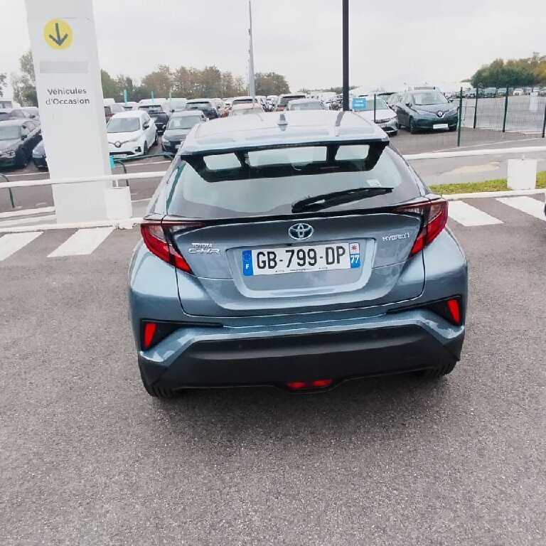 Mietwagen mit Fahrer: Toyota