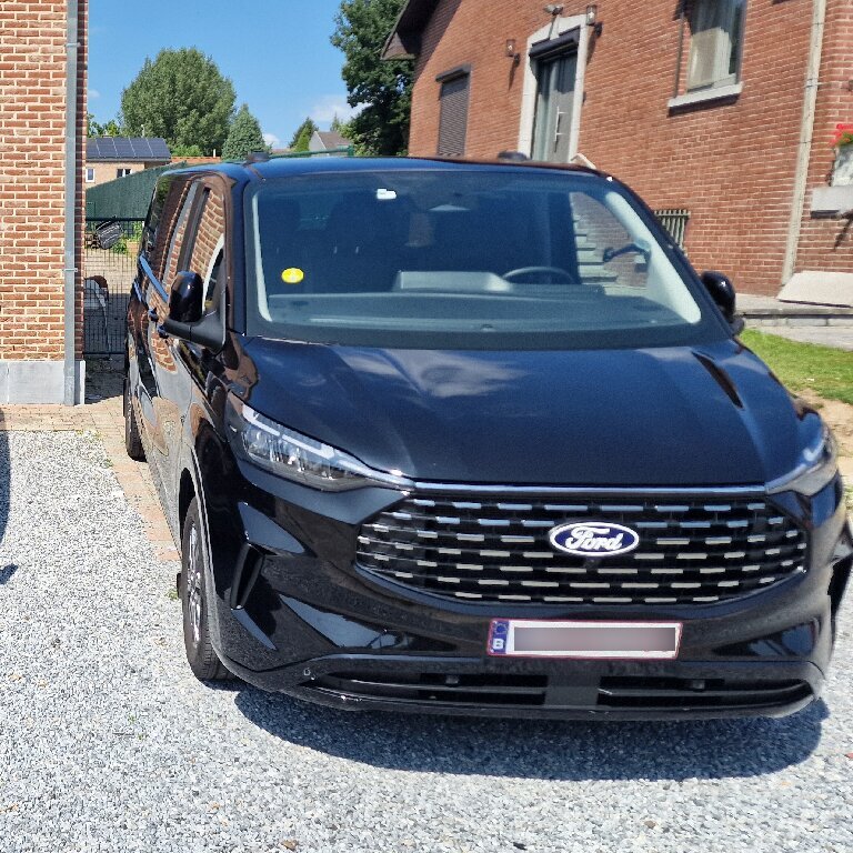 Taxi: Ford USA
