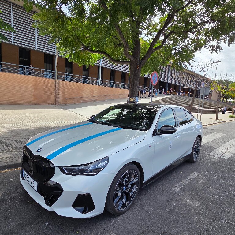 Taxi: BMW