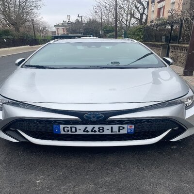 Cab in Nanterre