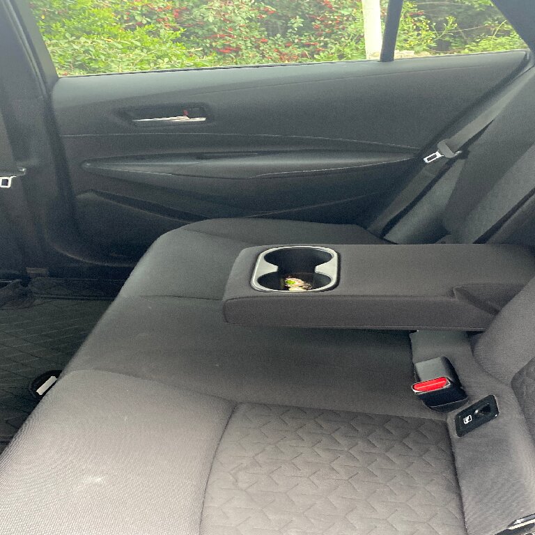 Mietwagen mit Fahrer: Toyota