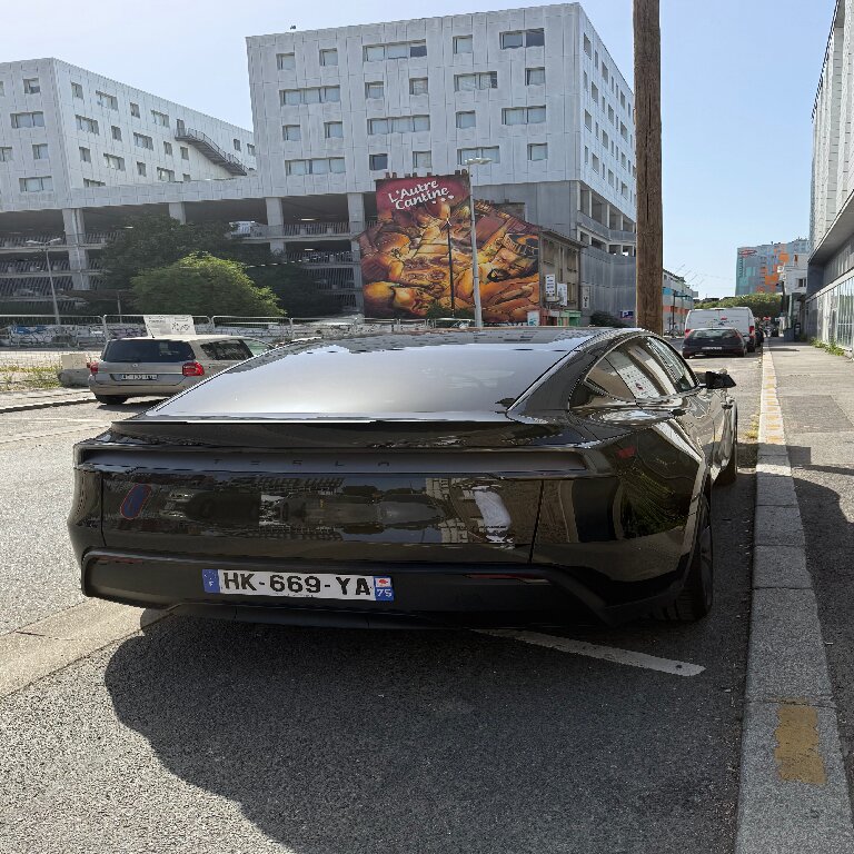 VTC: Tesla