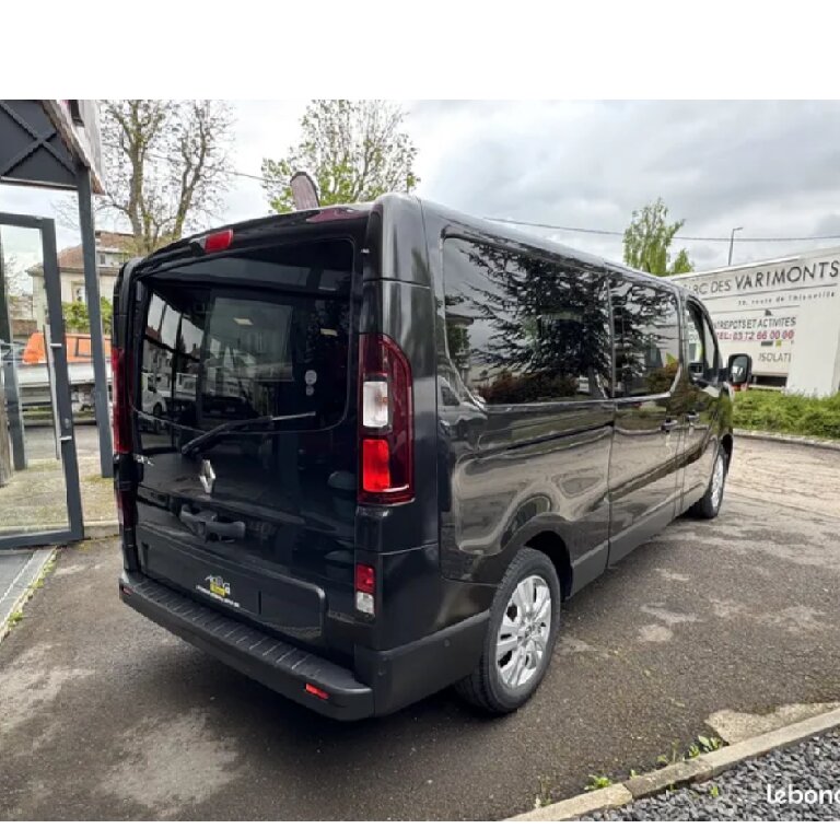 Mietwagen mit Fahrer: Renault