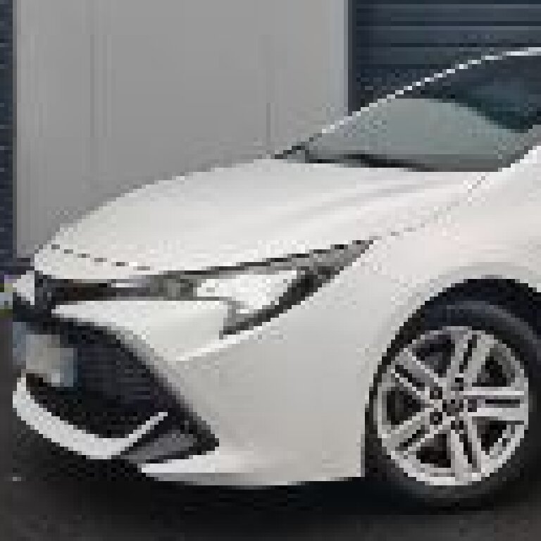 Mietwagen mit Fahrer: Toyota