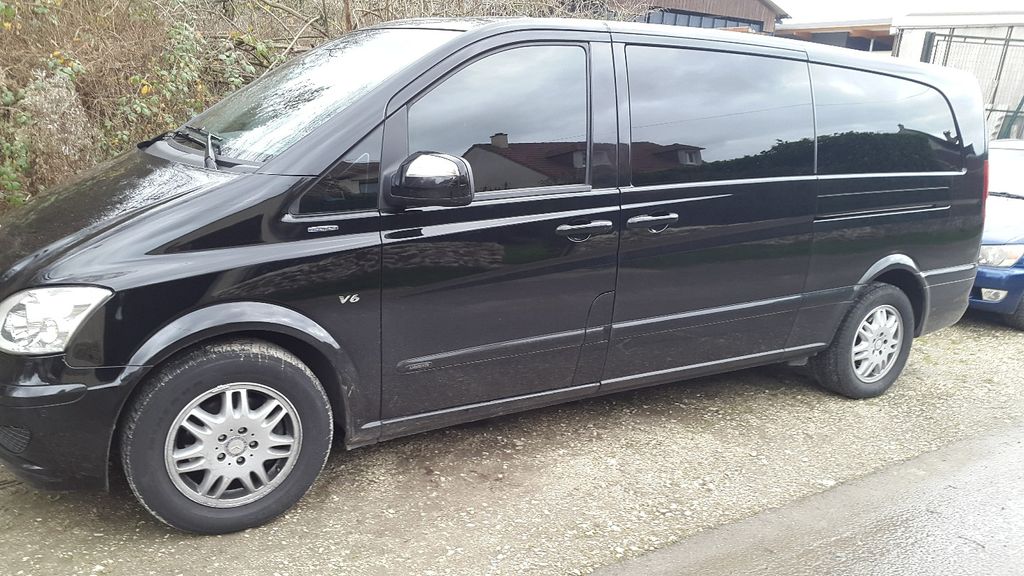 Mietwagen mit Fahrer Crèvecoeur-en-Brie: Mercedes