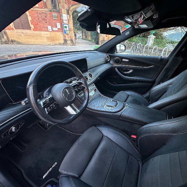 Taxi: Mercedes