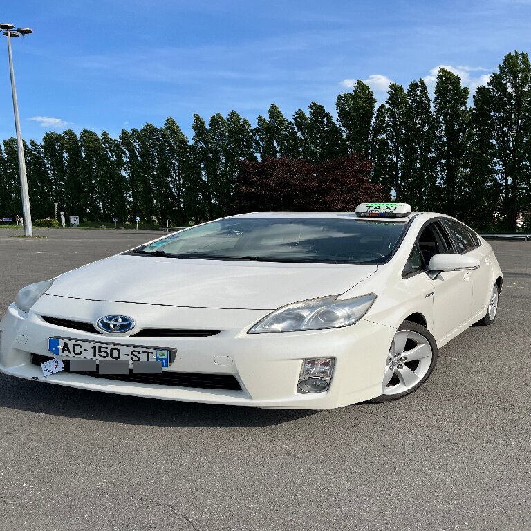 Taxi: Toyota
