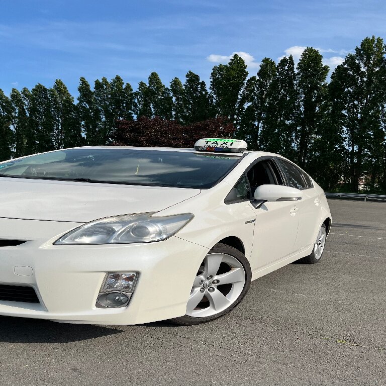 Taxi: Toyota