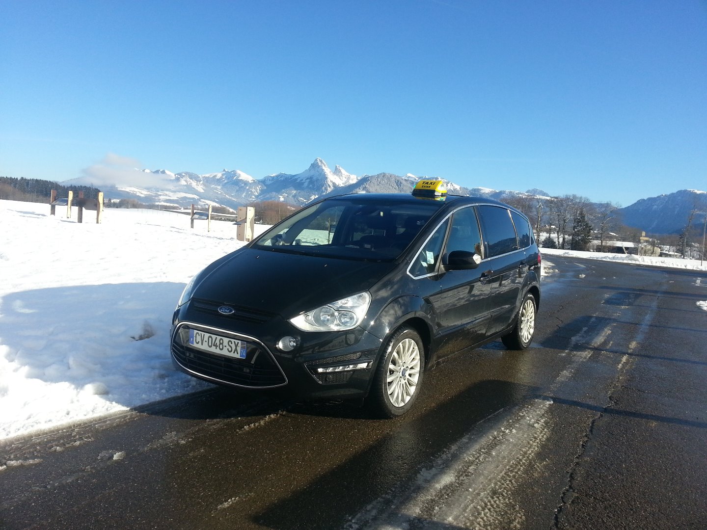 Taxi Évian-les-Bains: Ford