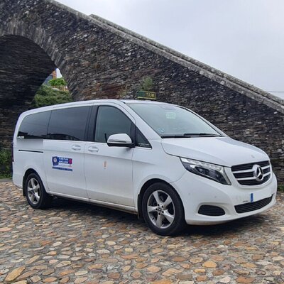 Taxi in Portomarín