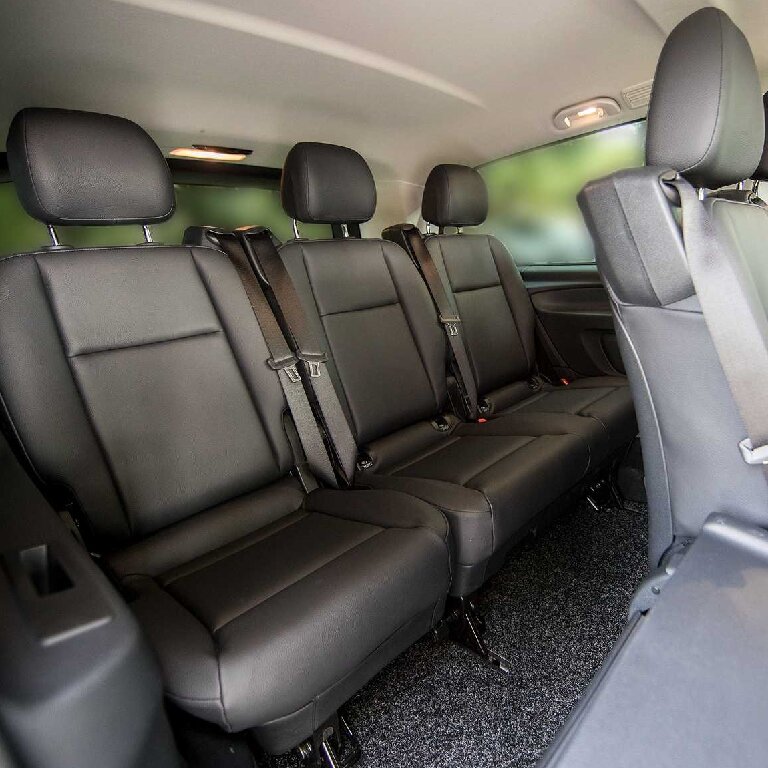 Mietwagen mit Fahrer: Mercedes