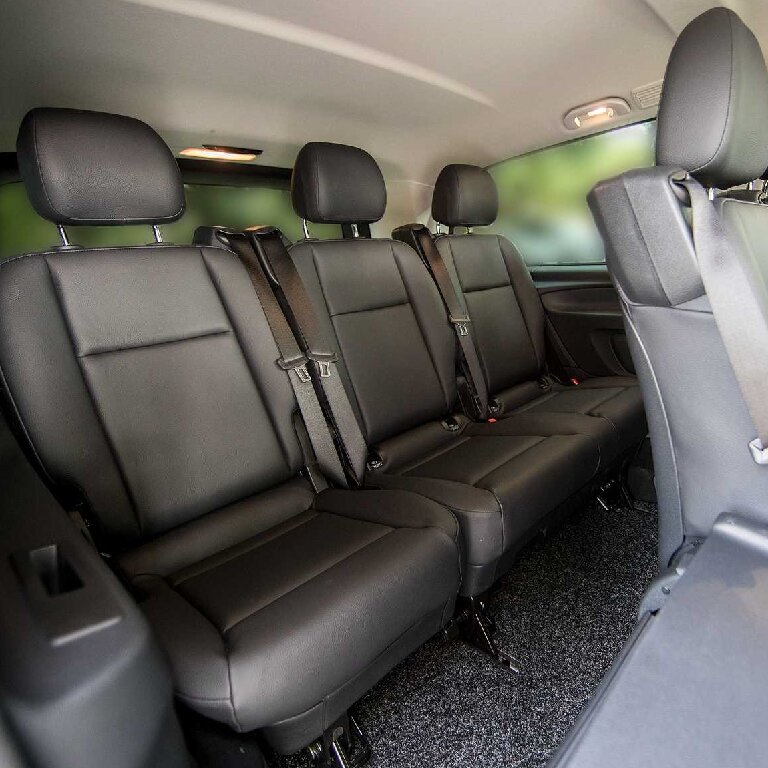 Mietwagen mit Fahrer: Mercedes