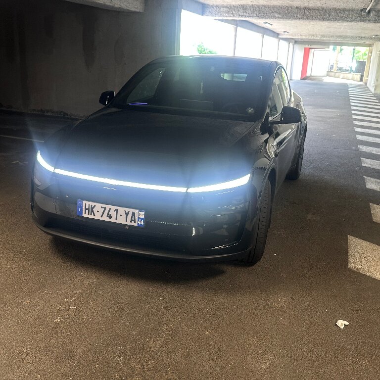 VTC: Tesla