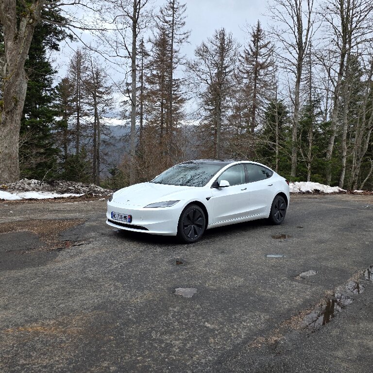 VTC: Tesla