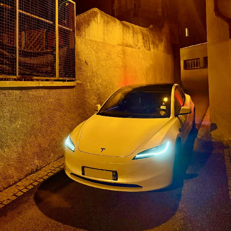 VTC: Tesla