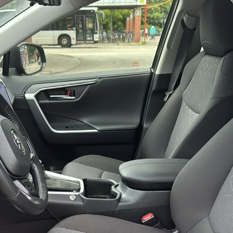 Taxi: Toyota