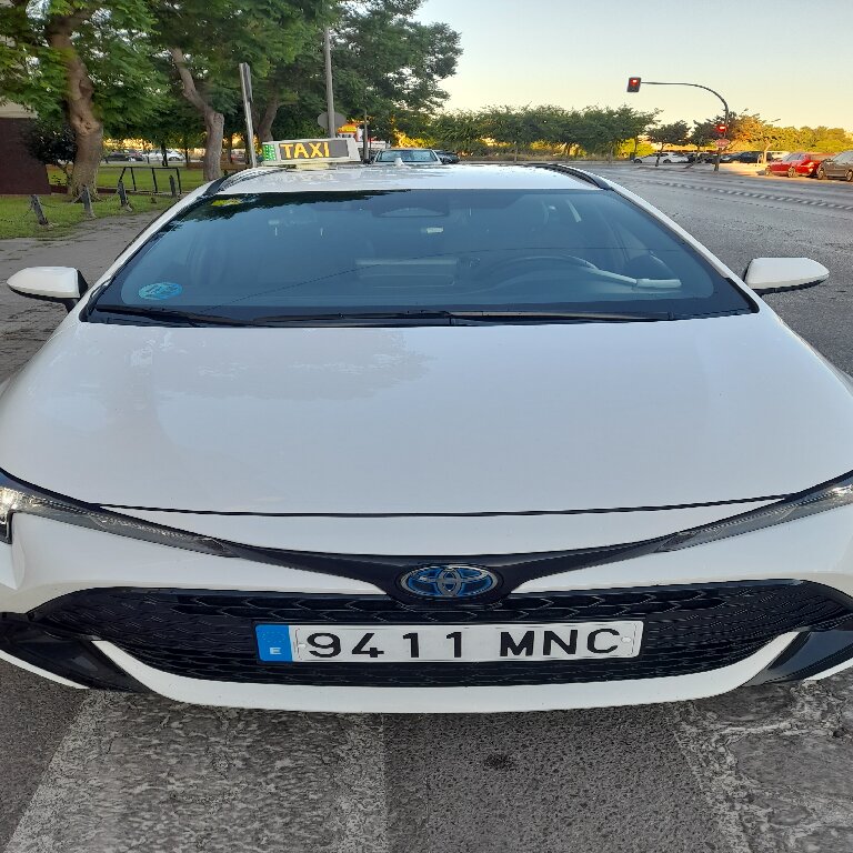 Taxi: Toyota