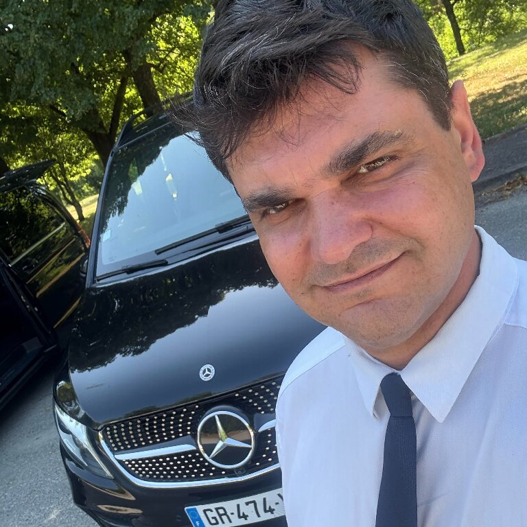 VTC: Mercedes