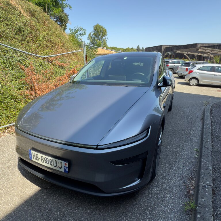 VTC: Tesla