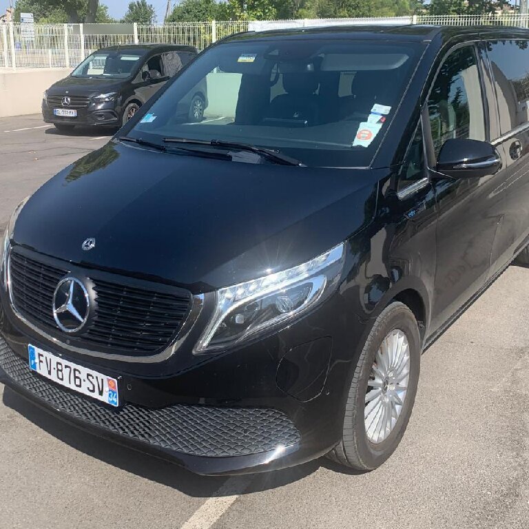 Mietwagen mit Fahrer: Mercedes