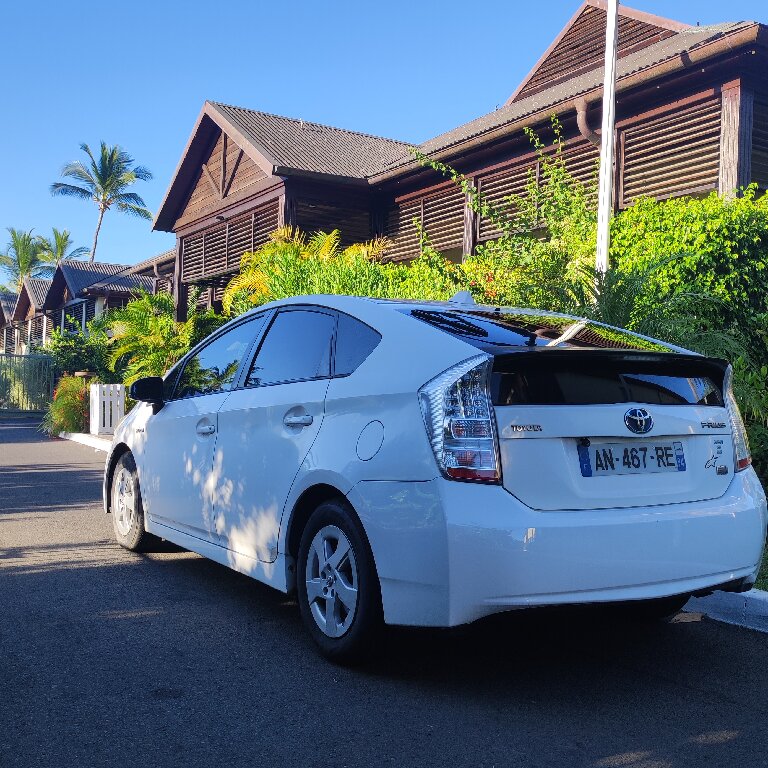 Mietwagen mit Fahrer: Toyota