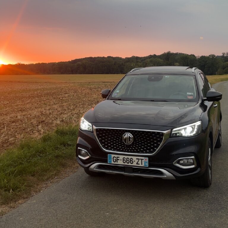 Mietwagen mit Fahrer: MG