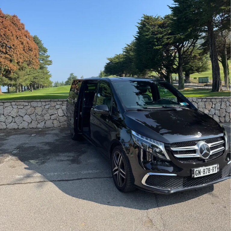 VTC: Mercedes
