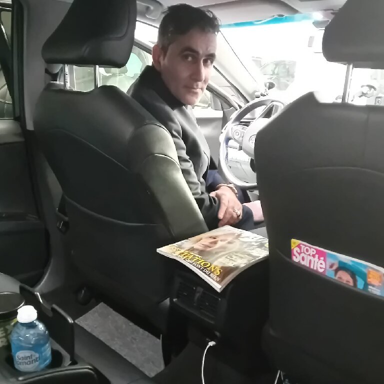 Mietwagen mit Fahrer: Toyota