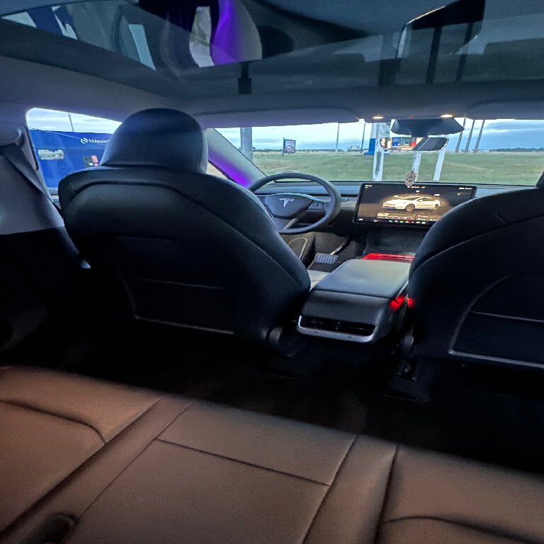 VTC: Tesla