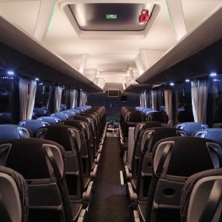 Reisbus aanbieder: MAN