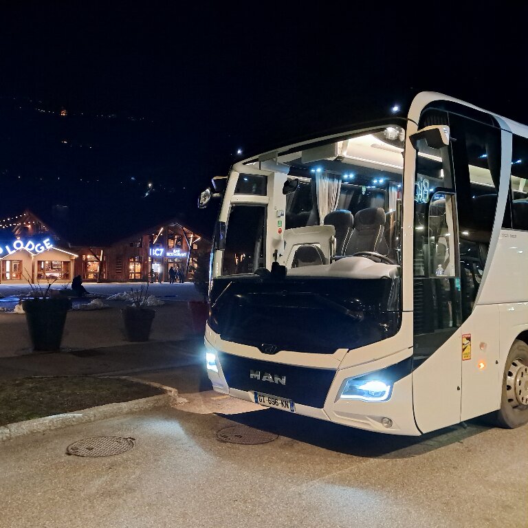 Reisbus aanbieder: MAN