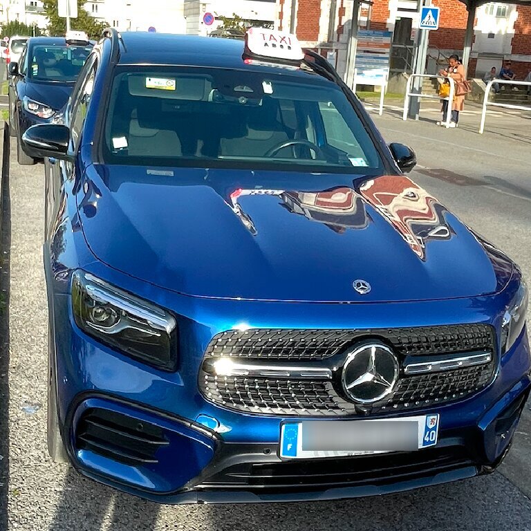 Taxi: Mercedes