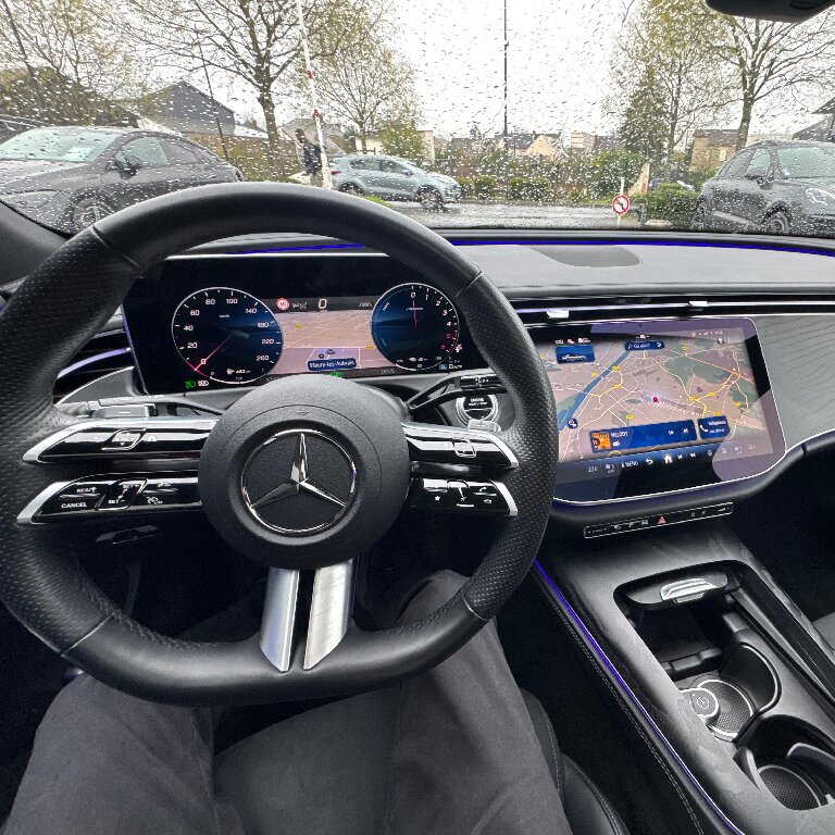 VTC: Mercedes