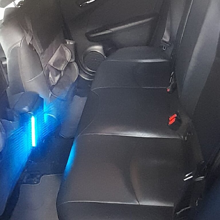 Mietwagen mit Fahrer: Toyota