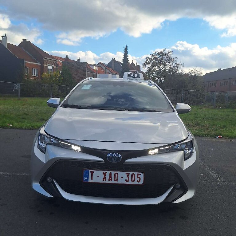 Taxi: Toyota