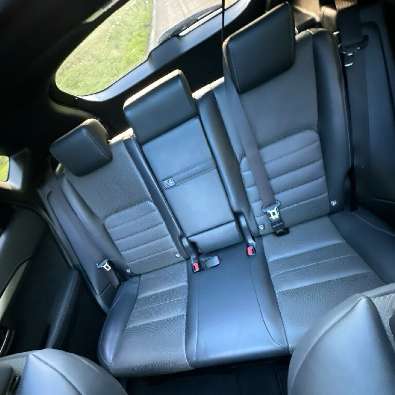 Mietwagen mit Fahrer: Lexus