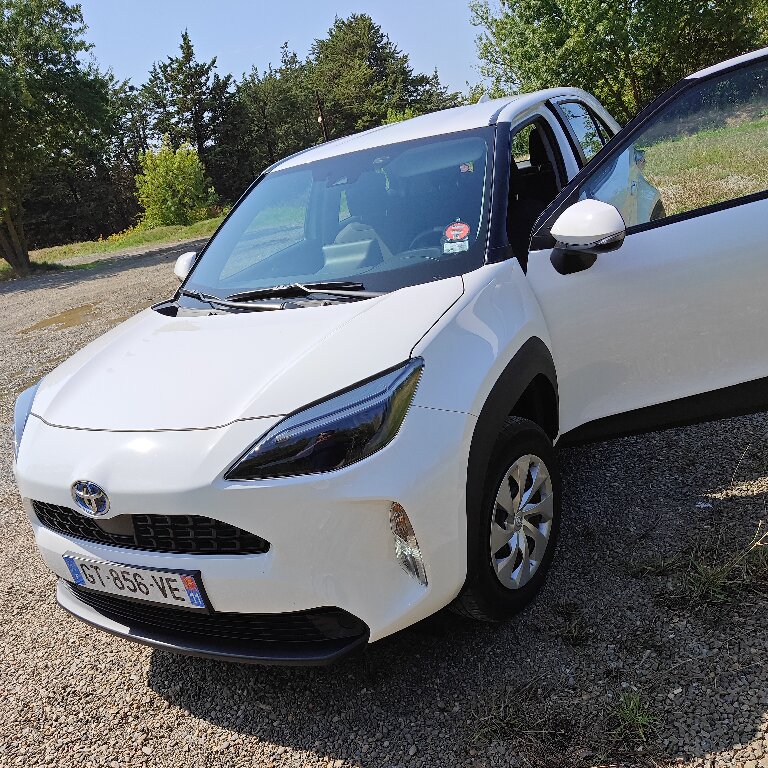 Mietwagen mit Fahrer: Toyota