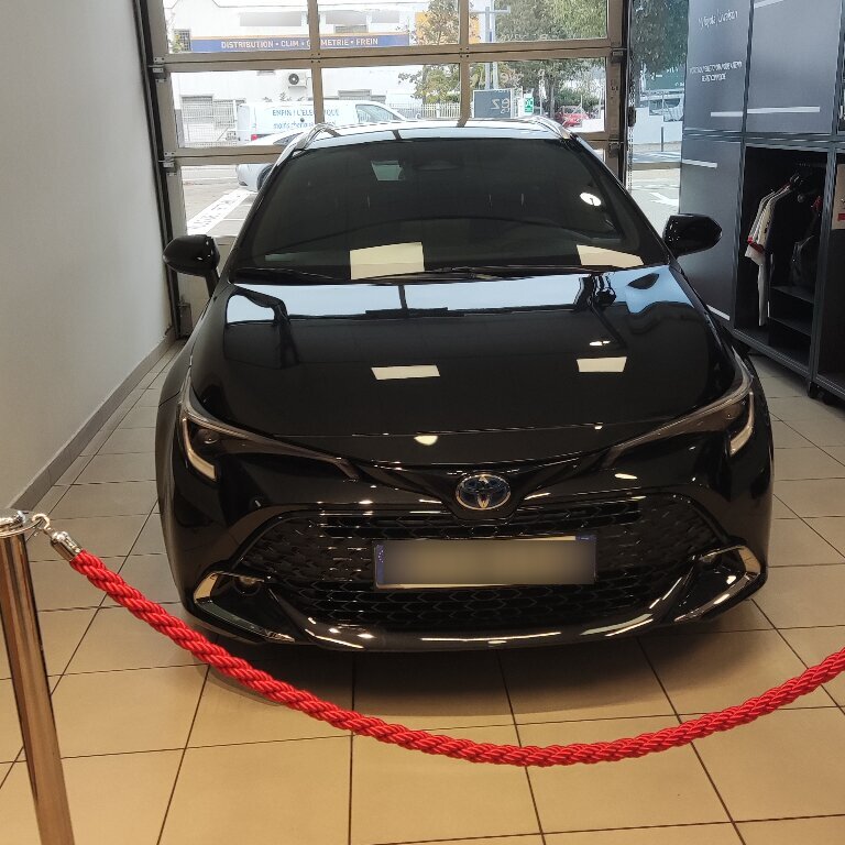 Mietwagen mit Fahrer: Toyota