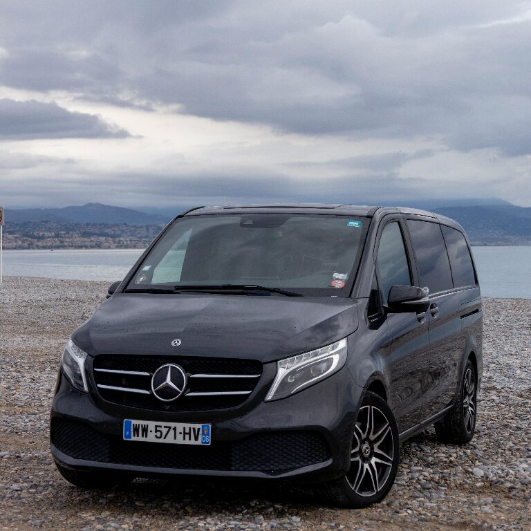 VTC: Mercedes